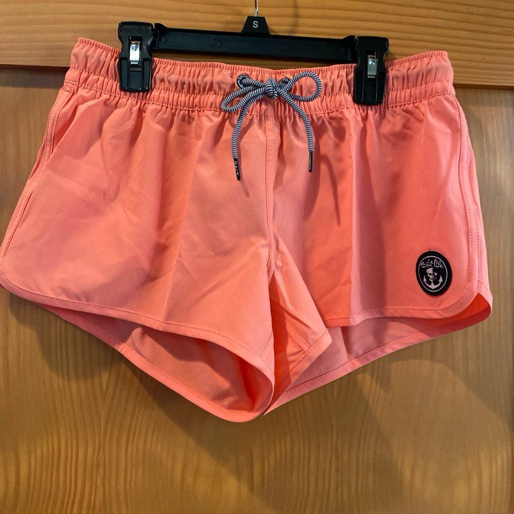 Salt Life Women’s SLX Drifit Salmon Good Daze Volley Shorts /Shorts NWT S